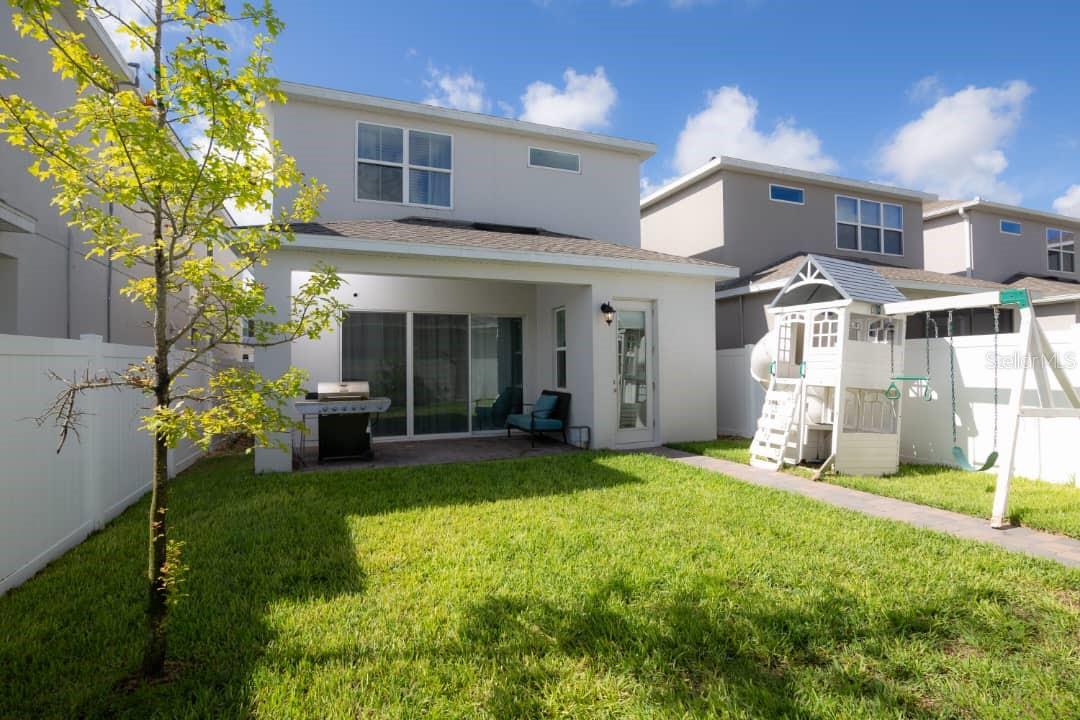 Image 6 of 30 For 15367 Gilligan Court