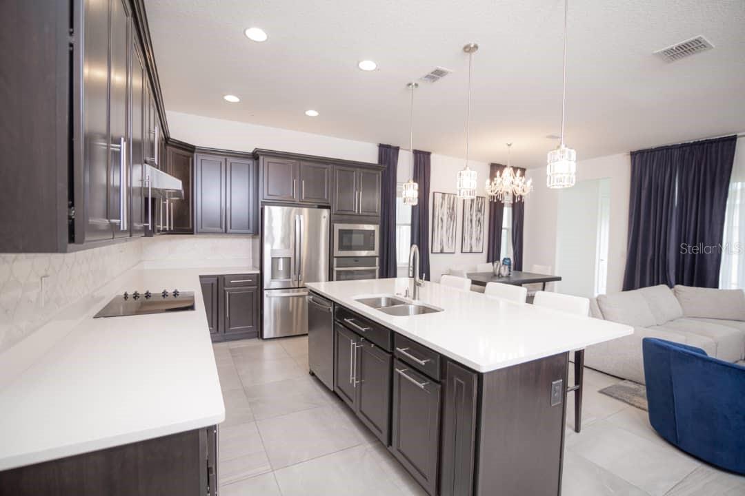 Image 8 of 30 For 15367 Gilligan Court