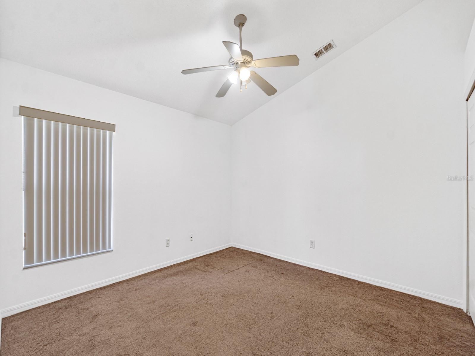 Image 23 of 40 For 16044 Magnolia Hill Street