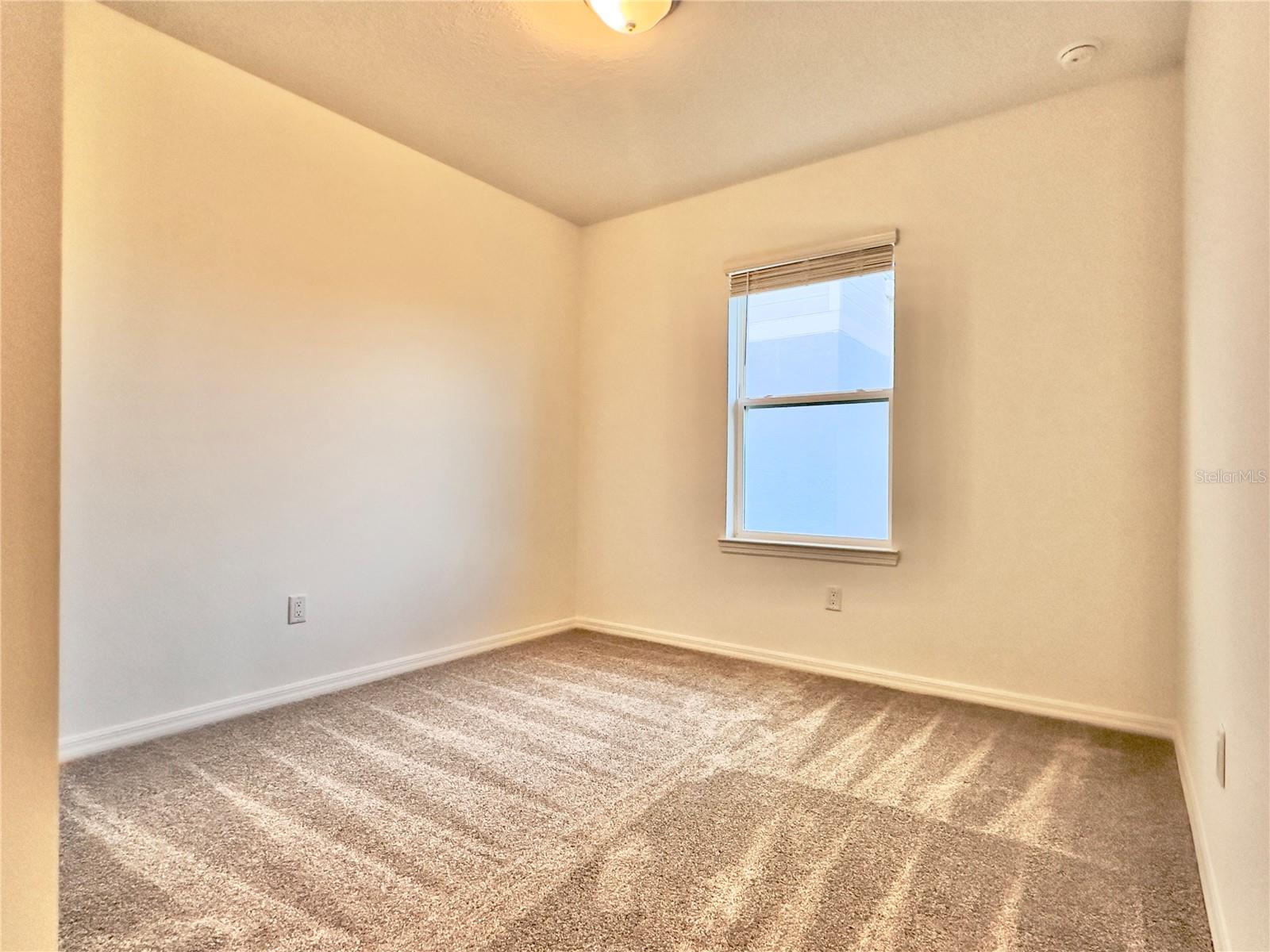 Image 11 of 39 For 4685 Sunny Citrus Lane