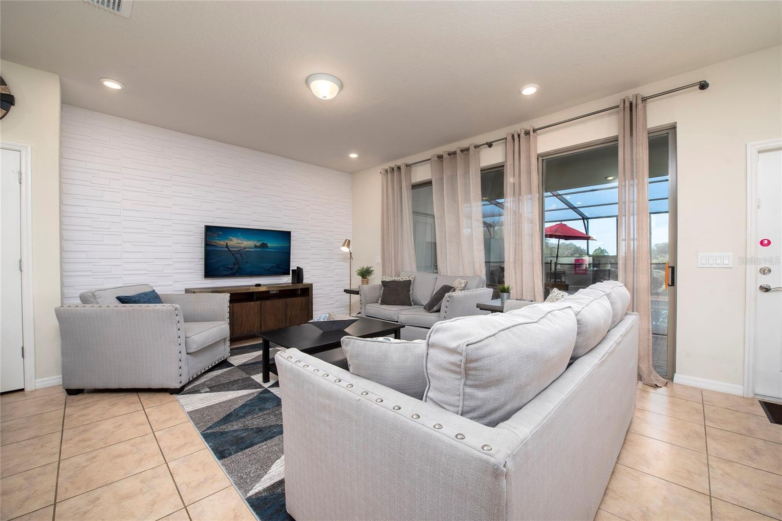 Image 10 of 51 For 4611 Terrasonesta Drive