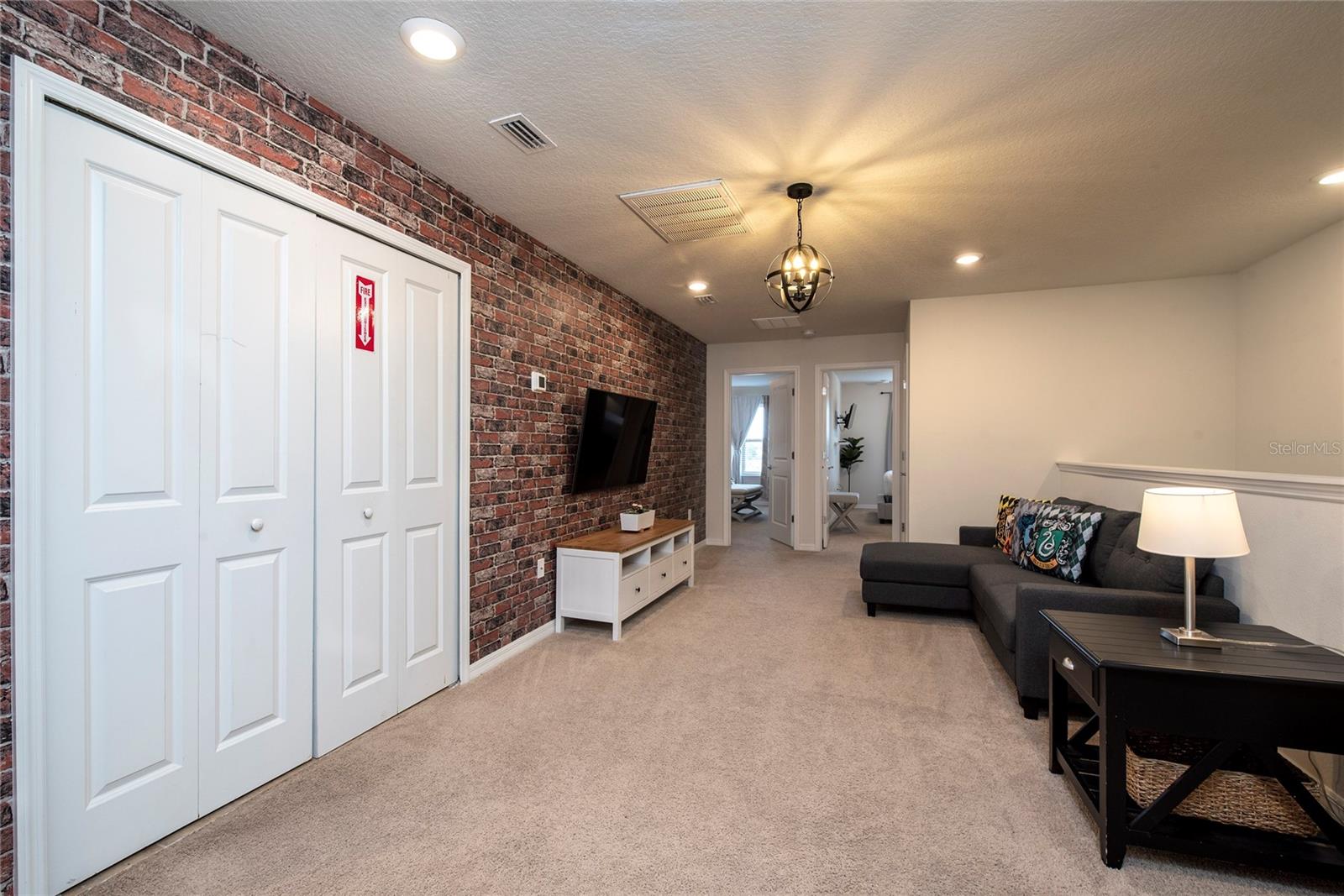 Image 18 of 51 For 4611 Terrasonesta Drive