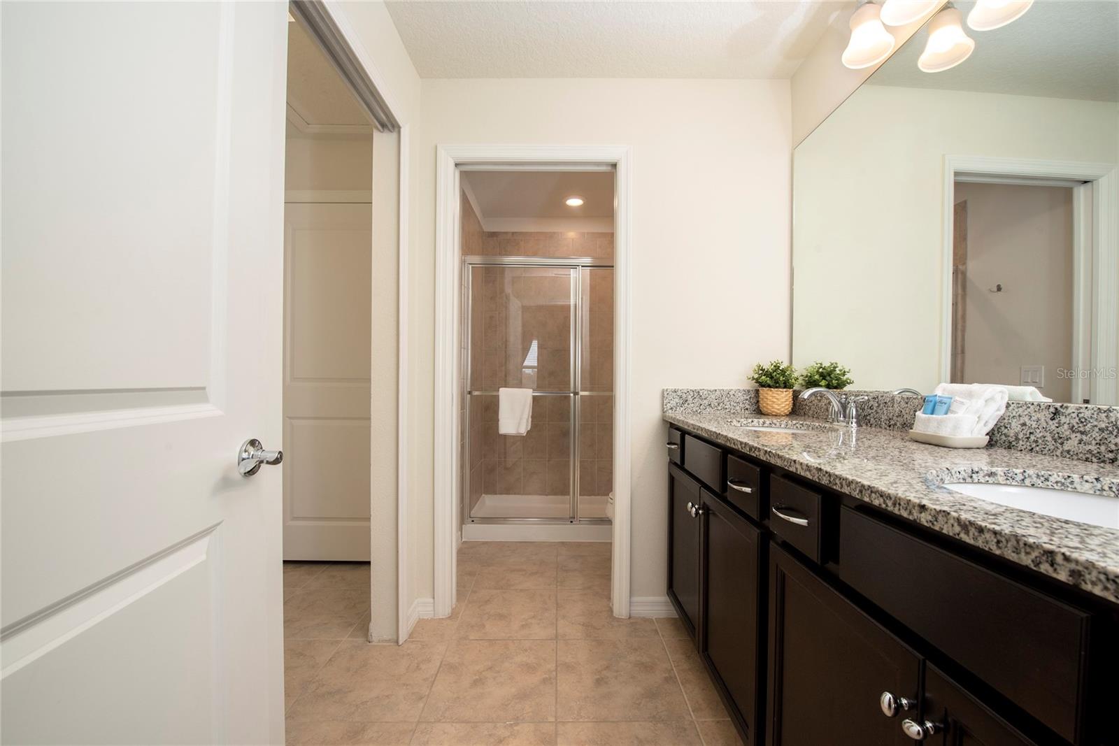 Image 23 of 51 For 4611 Terrasonesta Drive