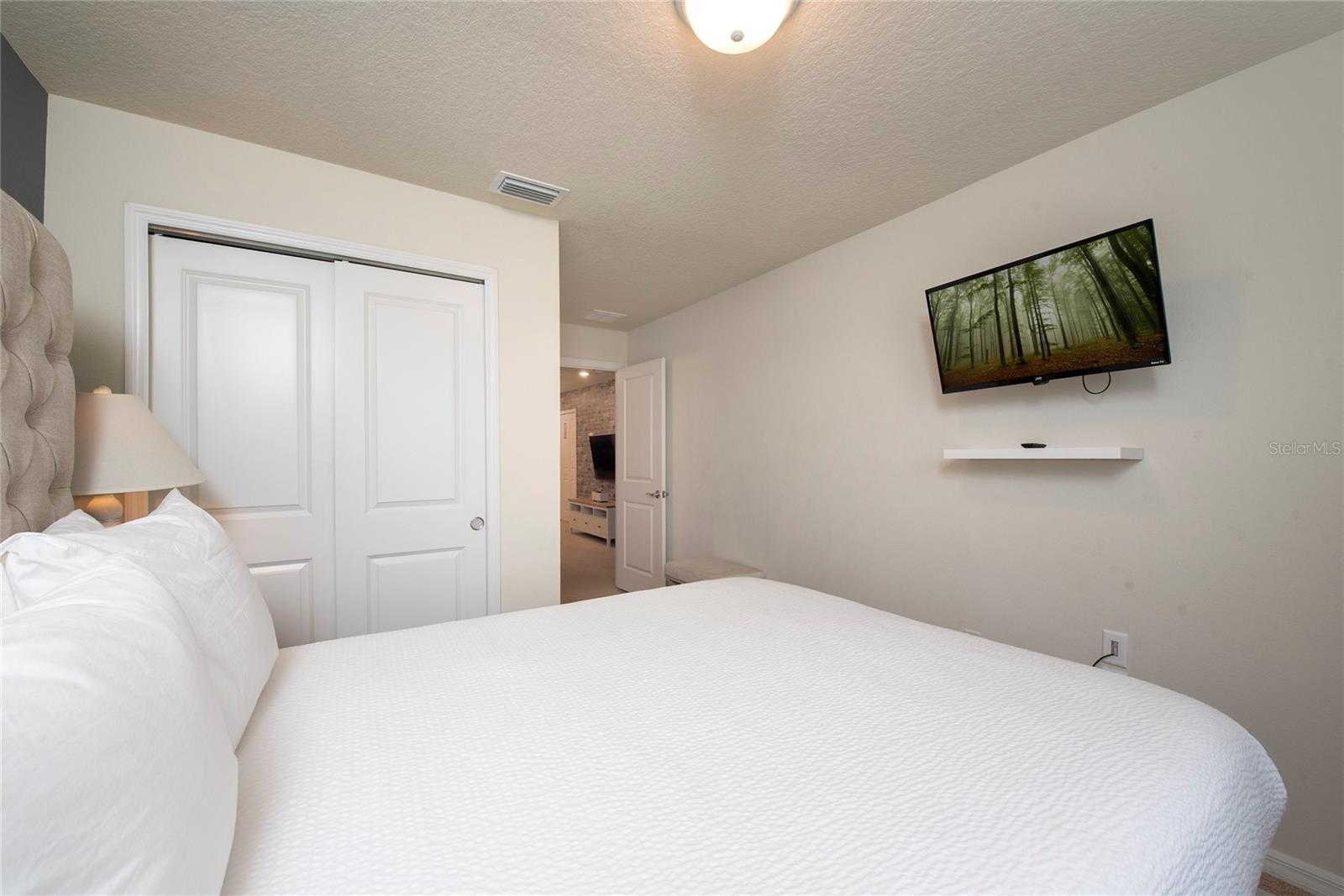 Image 25 of 51 For 4611 Terrasonesta Drive