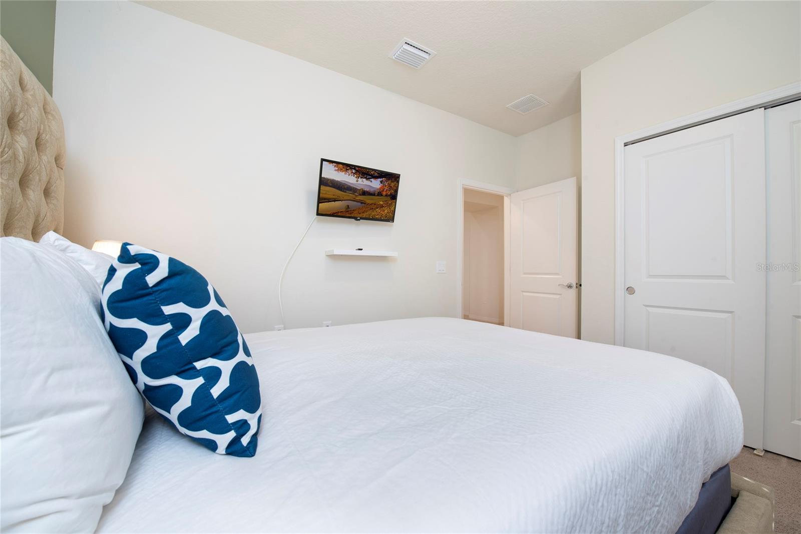 Image 4 of 51 For 4611 Terrasonesta Drive