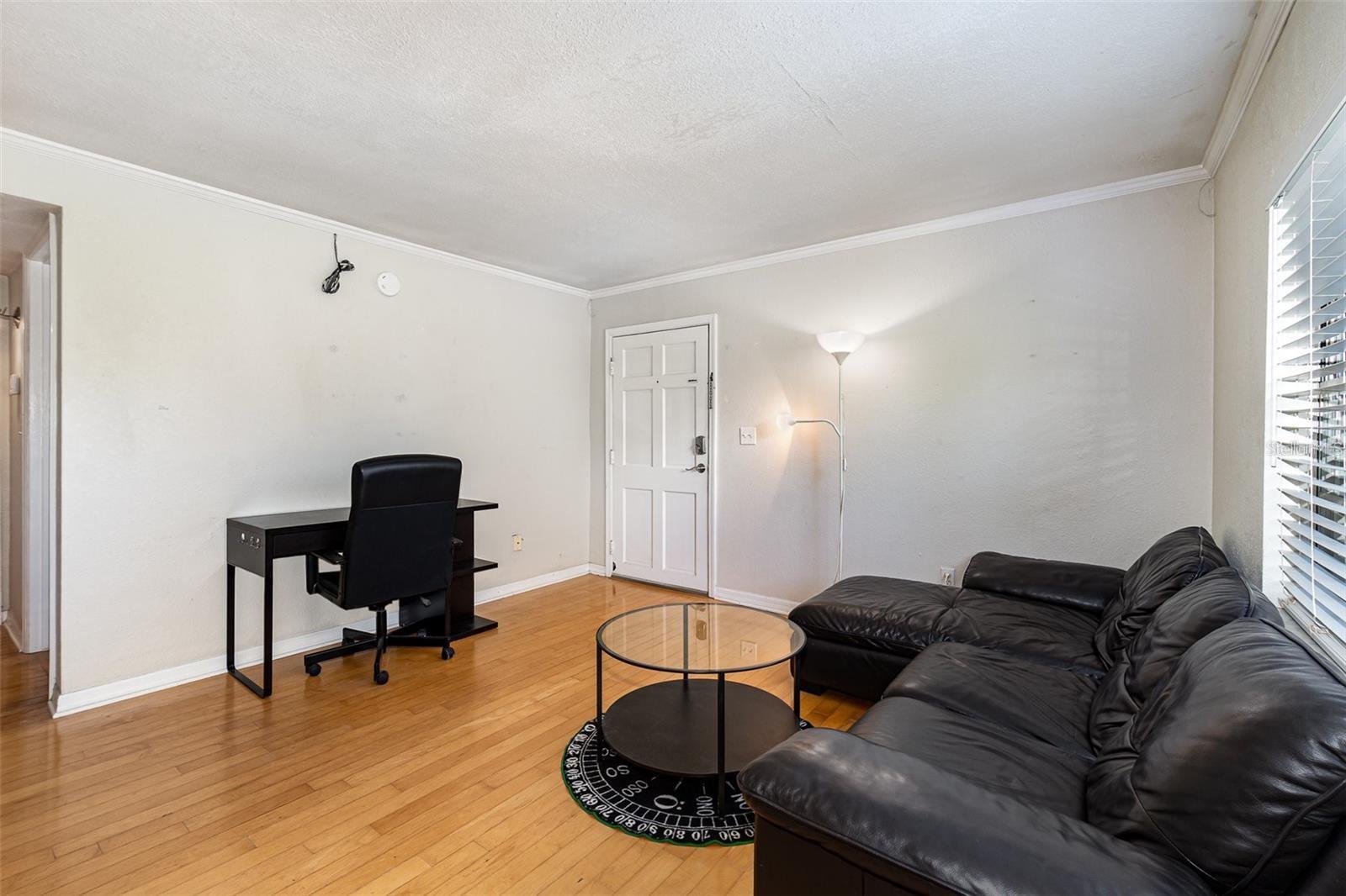 Image 7 of 19 For 1515 Catherine Street 3