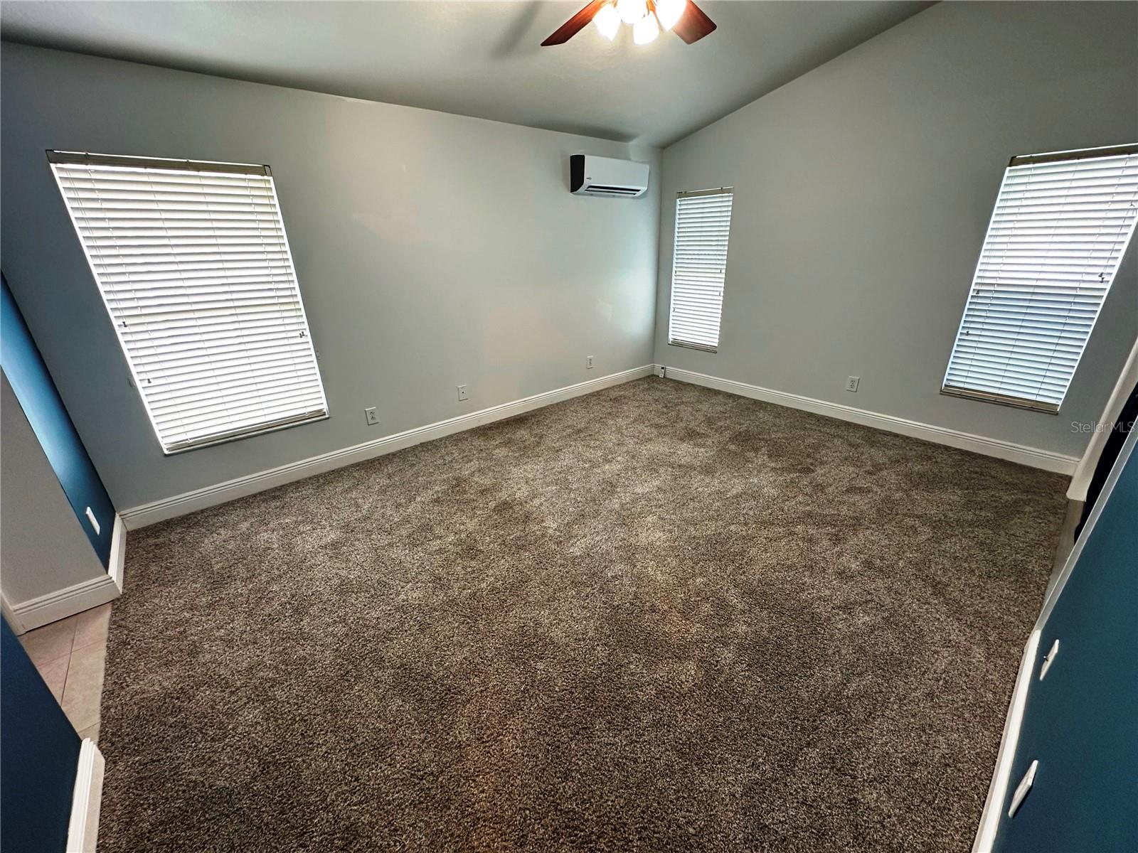 Image 11 of 27 For 809 Straw Lake Drive