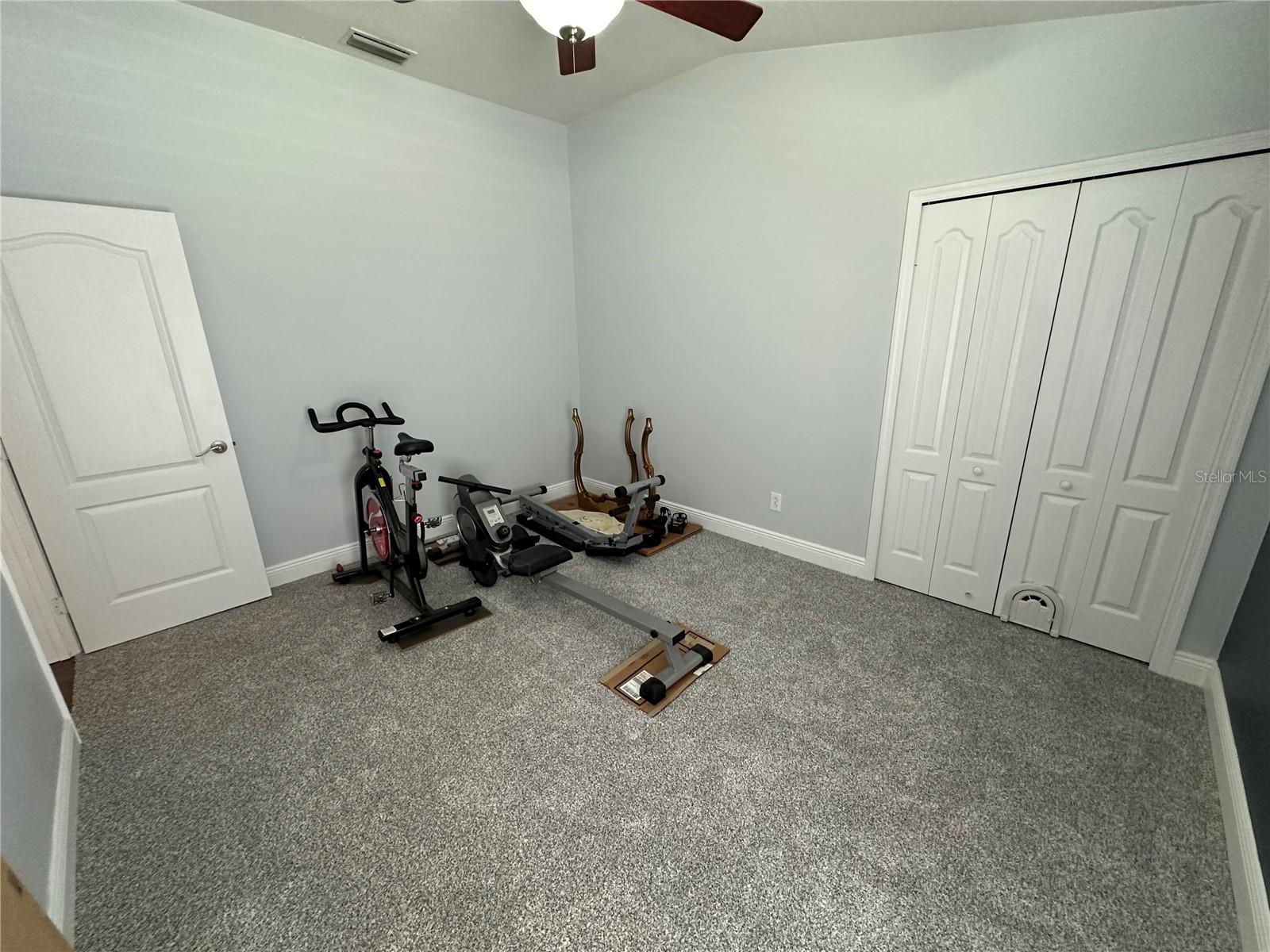 Image 17 of 27 For 809 Straw Lake Drive