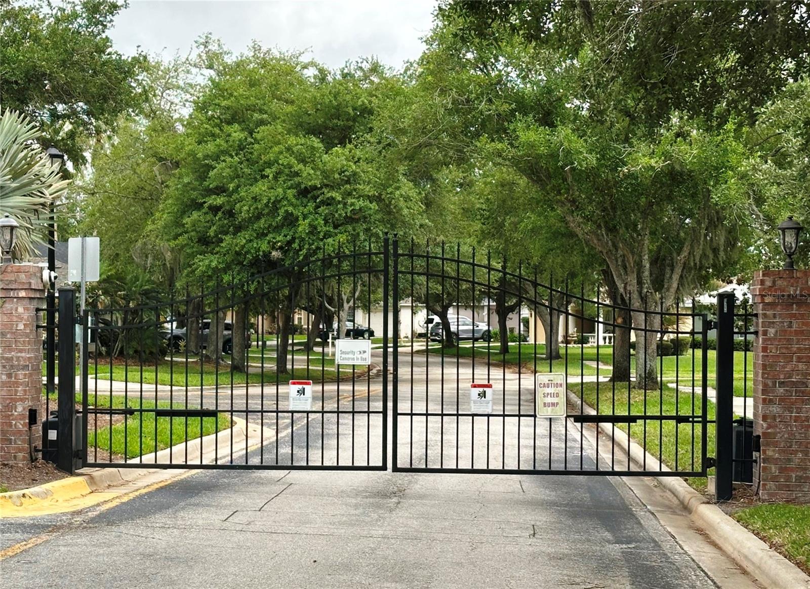 Image 25 of 27 For 809 Straw Lake Drive