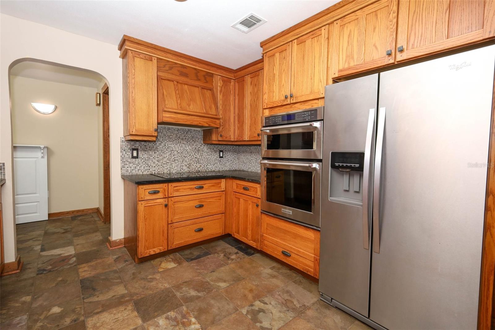 Image 13 of 70 For 665 Lake Mills Road