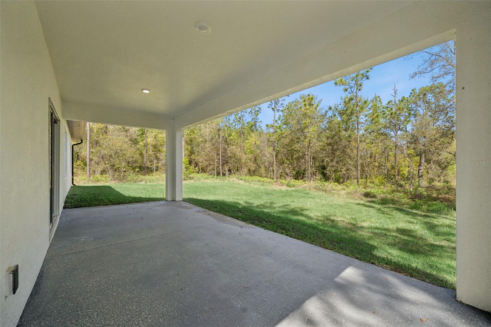 Image 28 of 37 For 771 Bancroft Drive