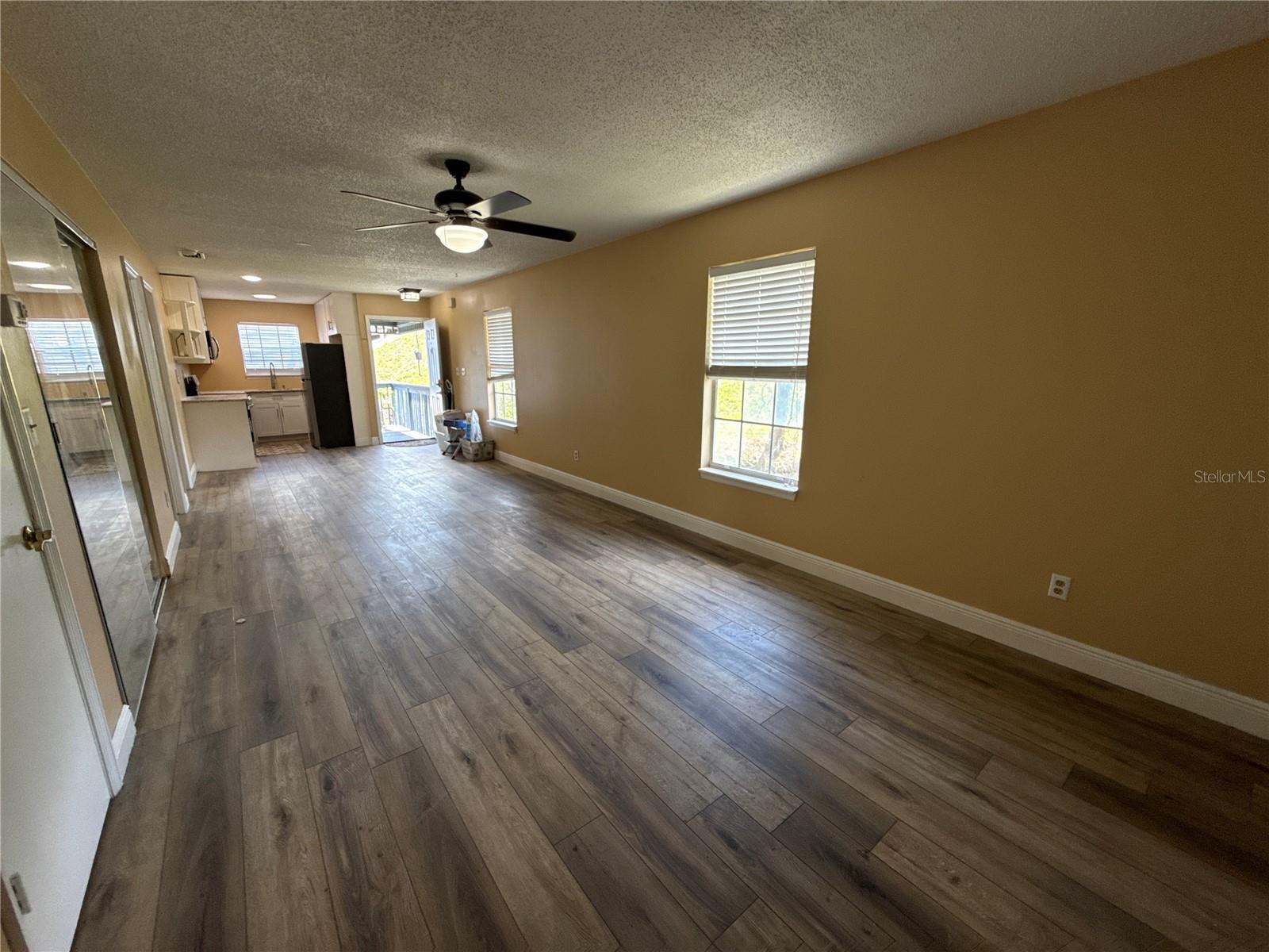 Image 13 of 15 For 313 Dirksen Drive 4