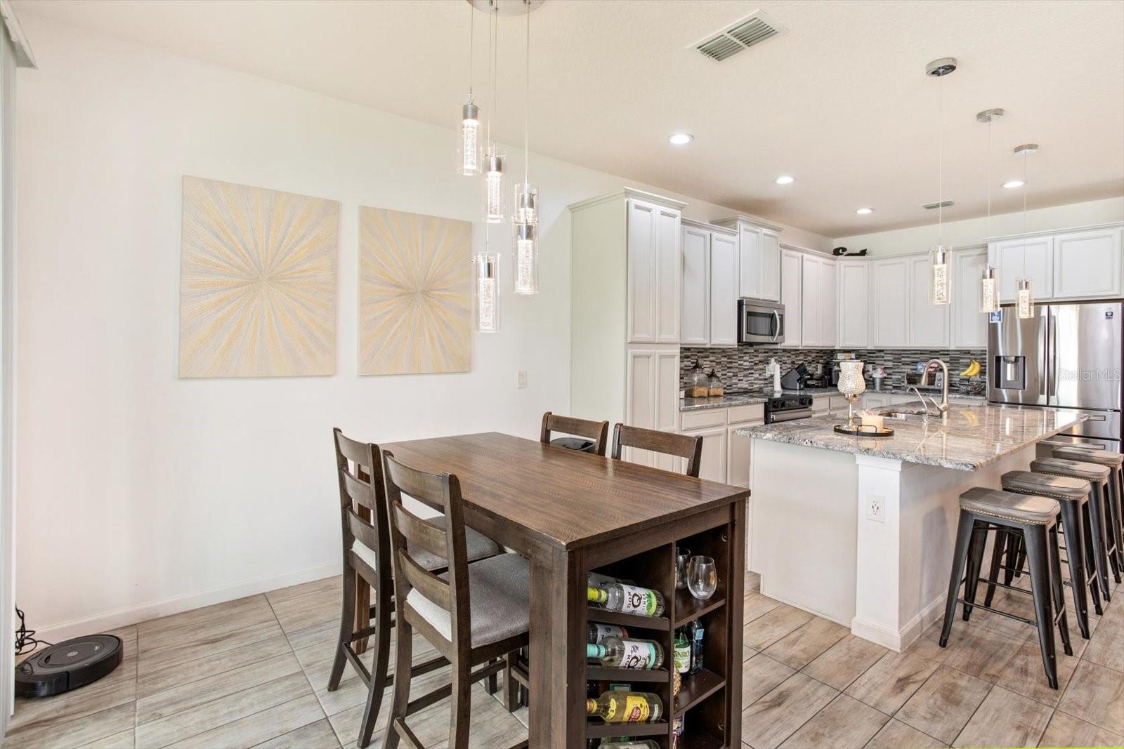 Image 12 of 31 For 1324 Yorkdale Road