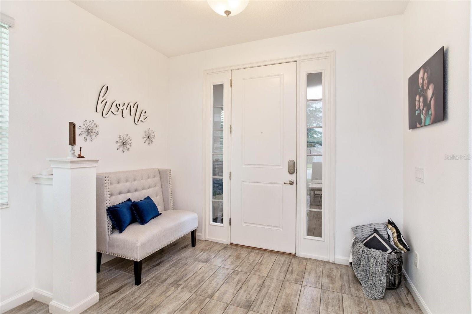 Image 4 of 31 For 1324 Yorkdale Road