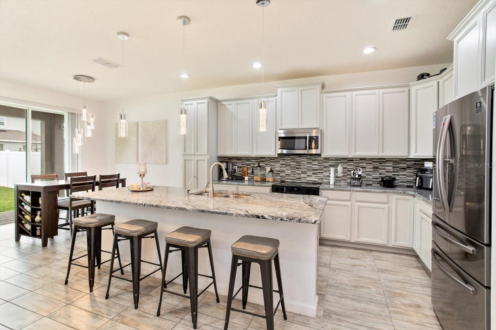 Image 9 of 31 For 1324 Yorkdale Road