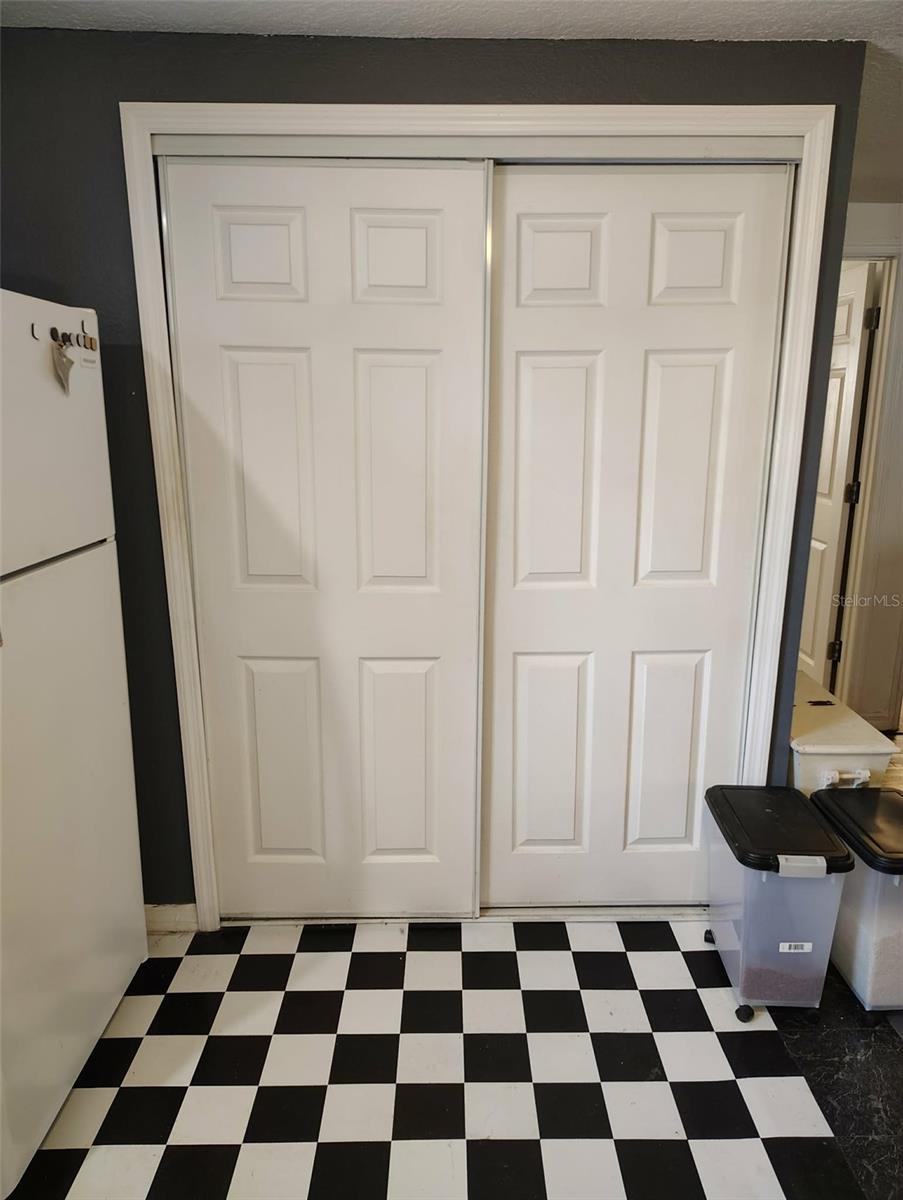 Image 30 of 45 For 2974 Brenda Lane