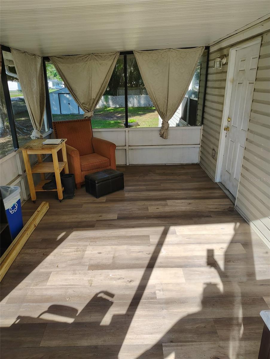 Image 4 of 45 For 2974 Brenda Lane