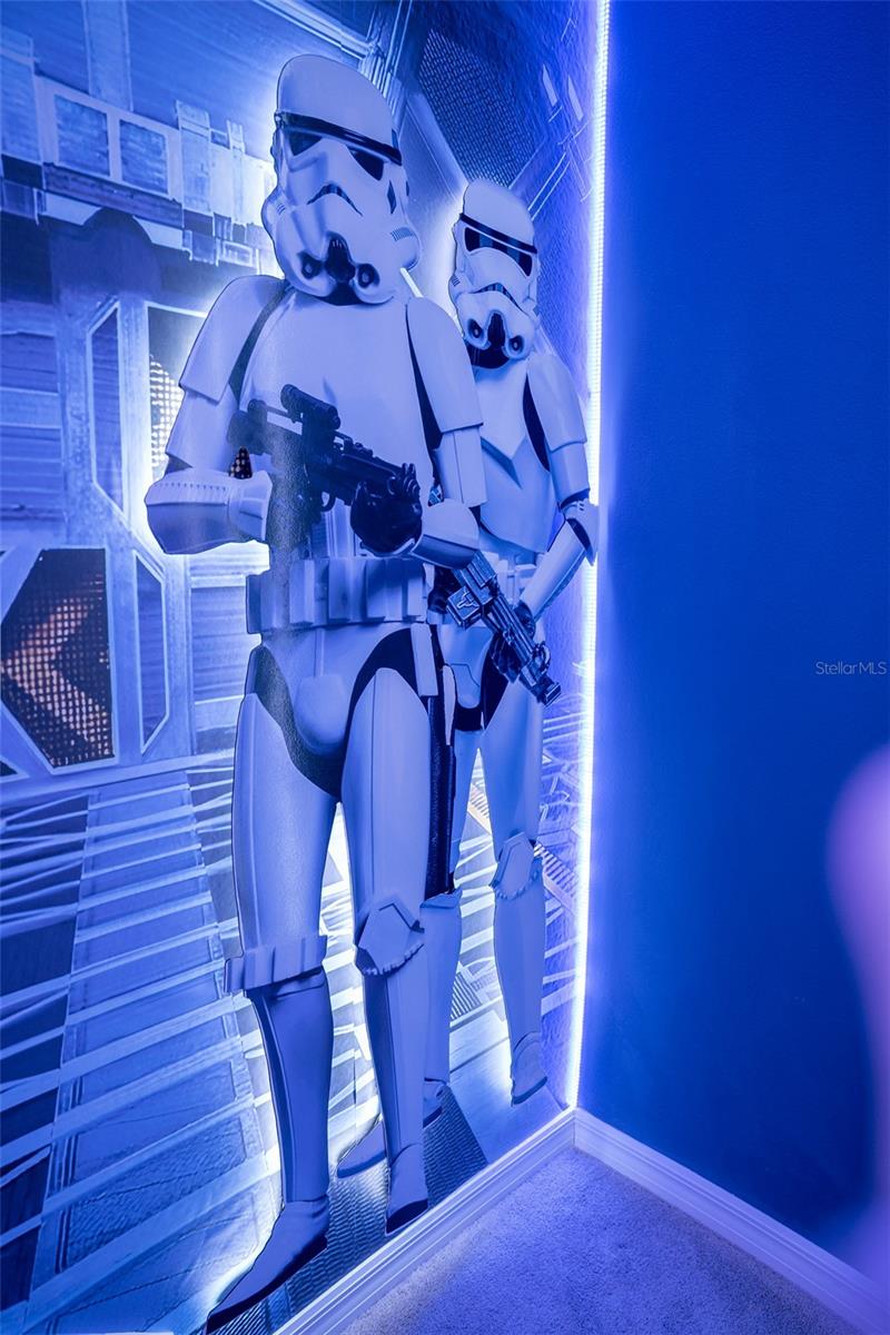 Image 19 of 46 For 4322 Lana Avenue