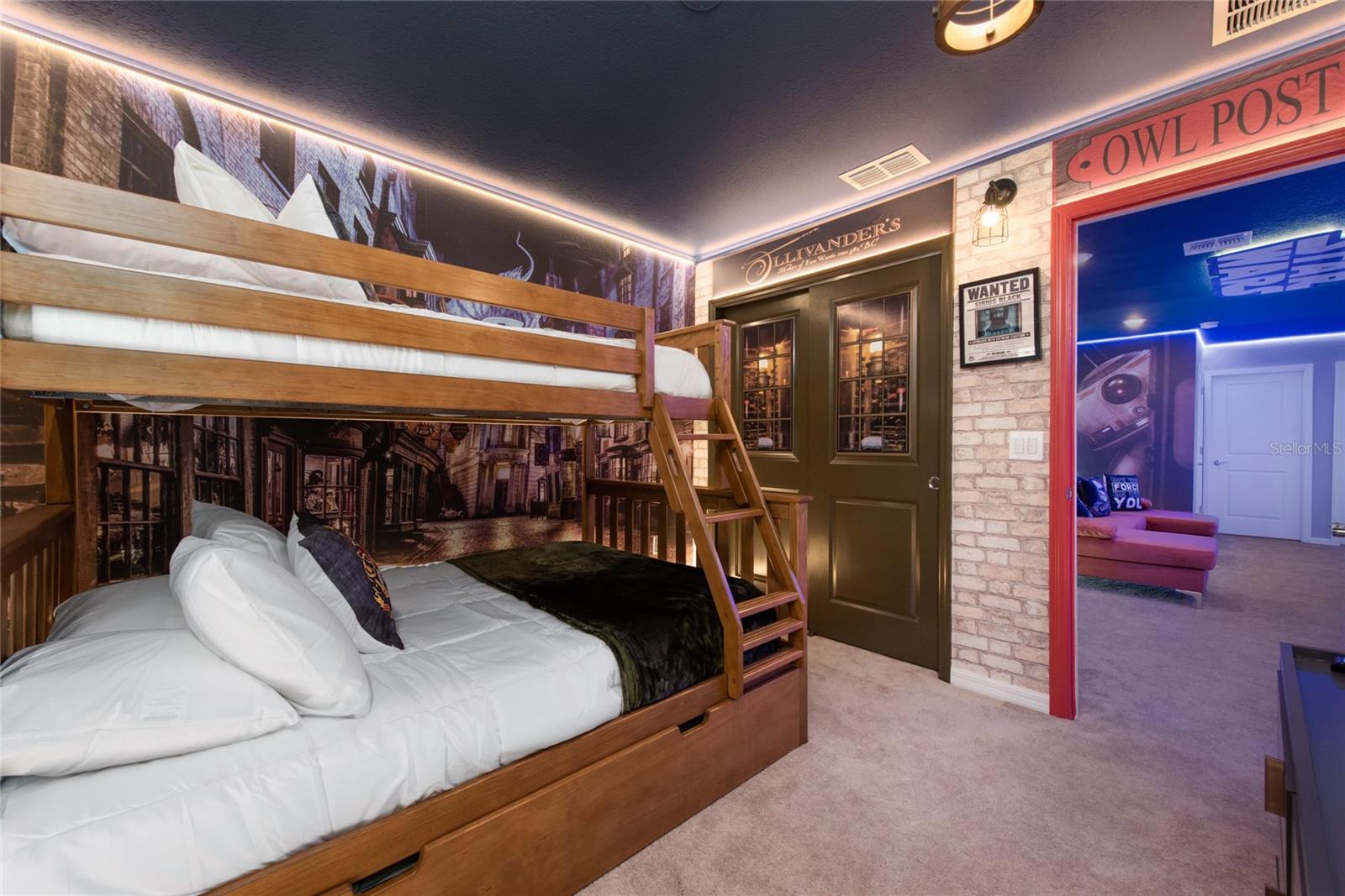 Image 21 of 46 For 4322 Lana Avenue