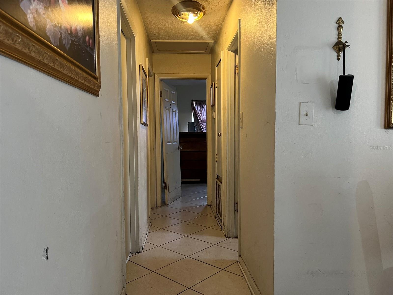 Image 3 of 6 For 132 Argos Avenue