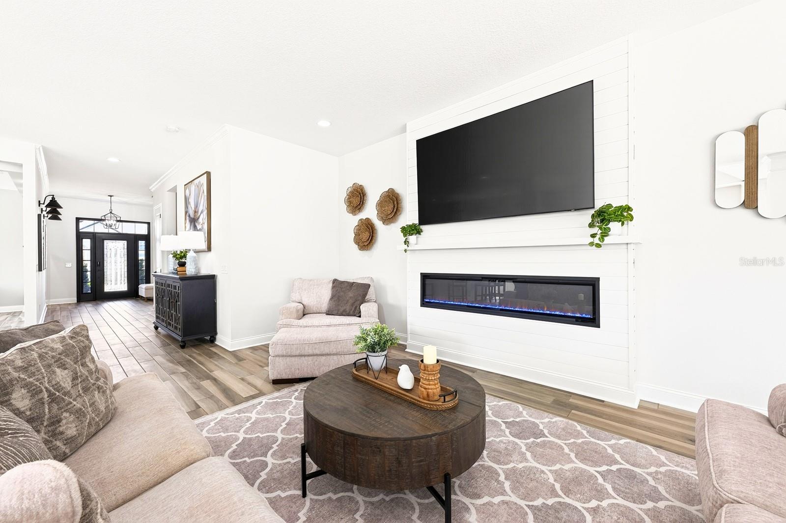 Image 17 of 65 For 16435 Good Hearth Boulevard