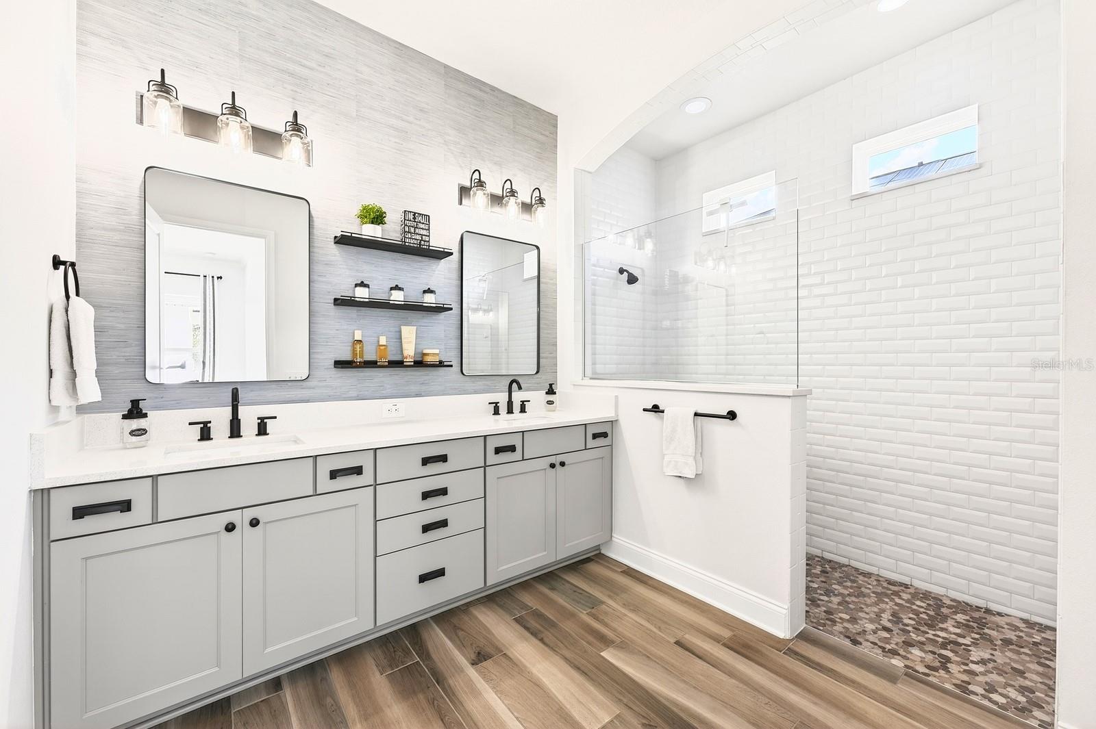 Image 33 of 65 For 16435 Good Hearth Boulevard