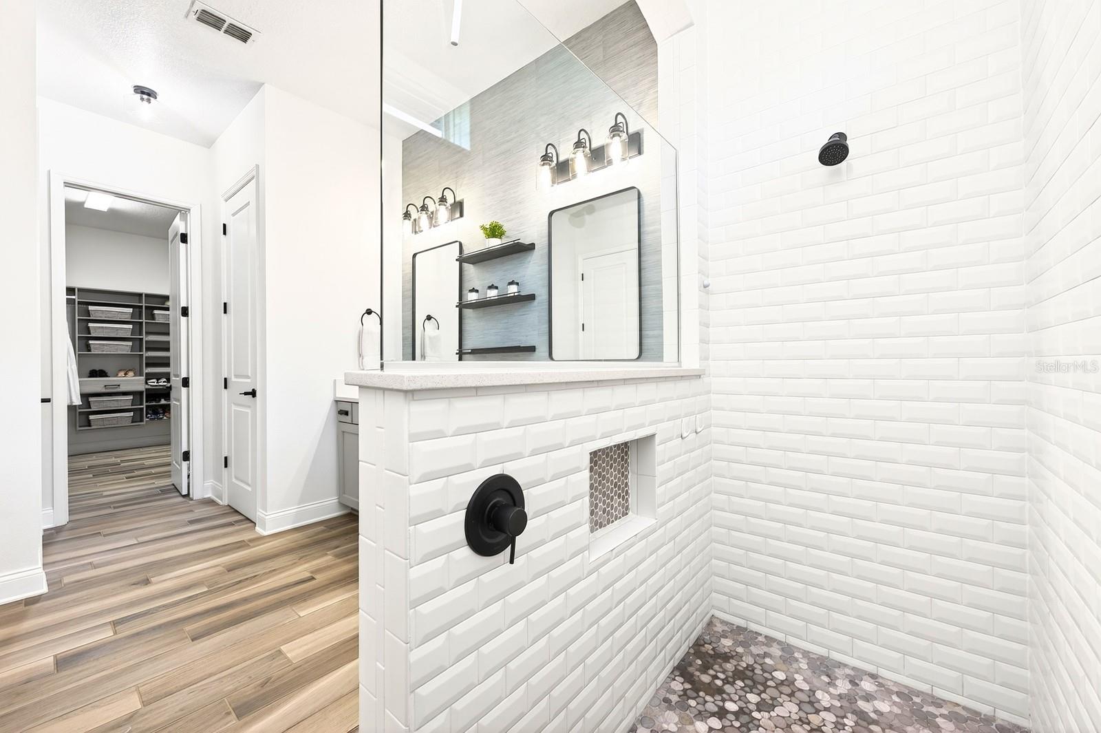 Image 34 of 65 For 16435 Good Hearth Boulevard