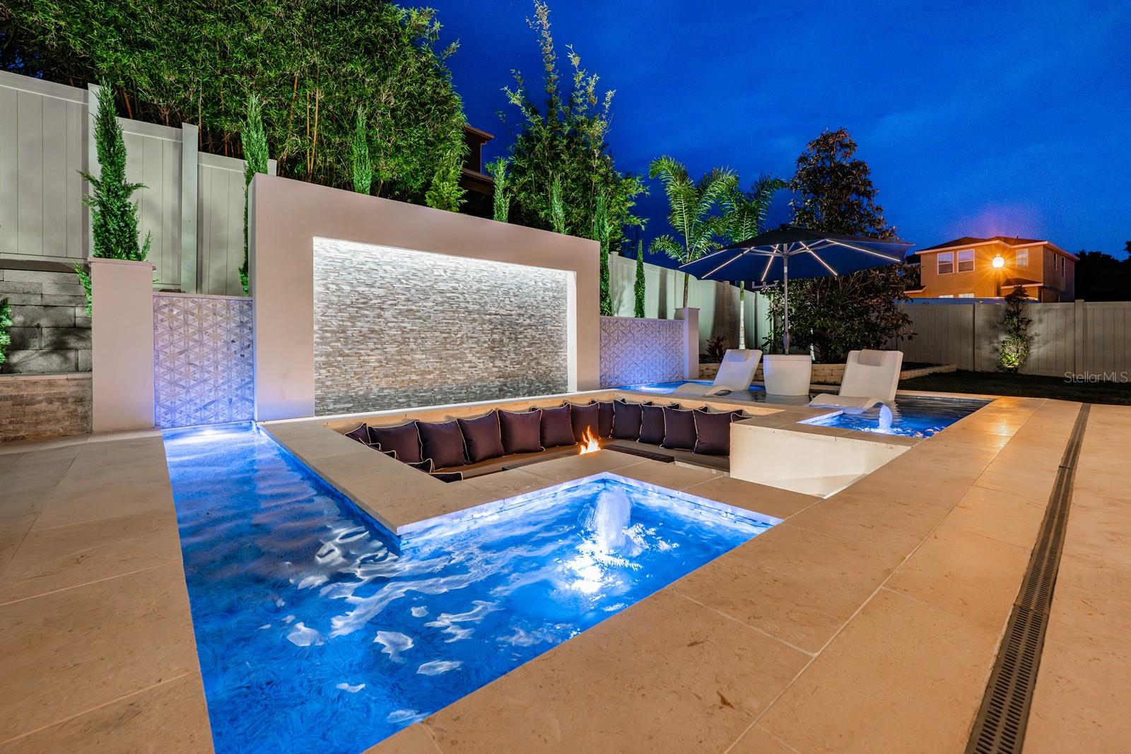 Image 4 of 65 For 16435 Good Hearth Boulevard