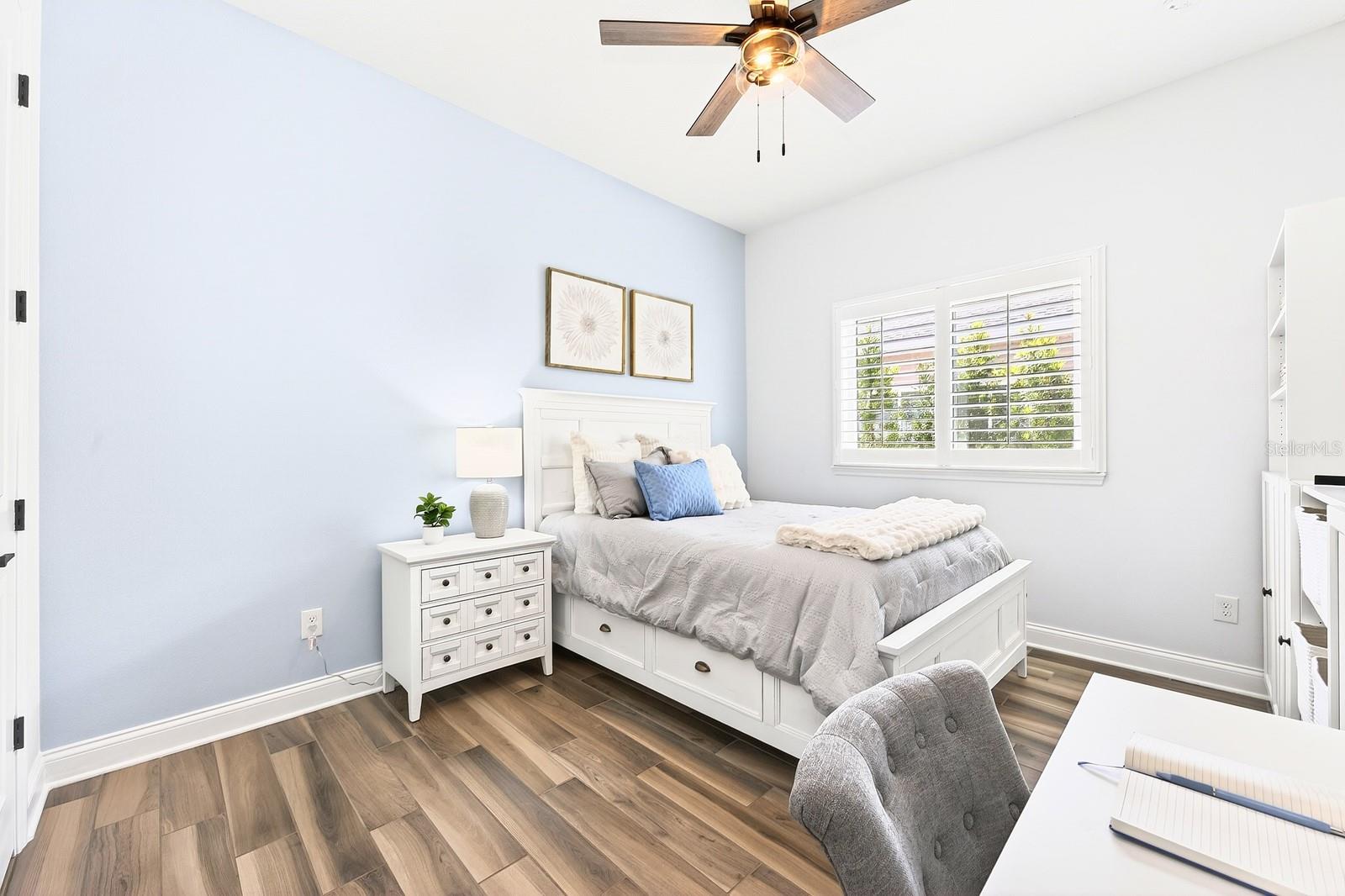 Image 40 of 65 For 16435 Good Hearth Boulevard