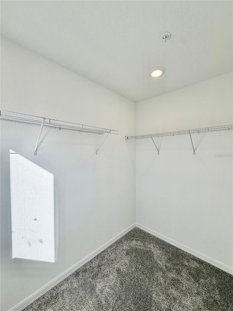 Image 11 of 22 For 11507 Harborview Street