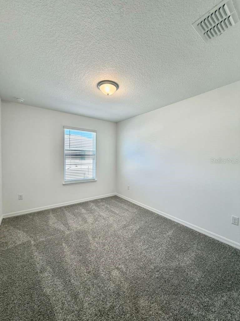 Image 12 of 22 For 11507 Harborview Street