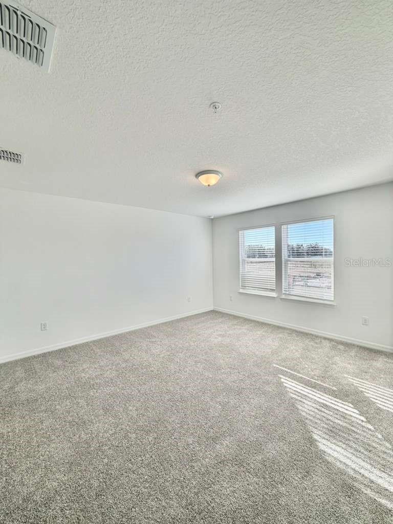 Image 14 of 22 For 11507 Harborview Street