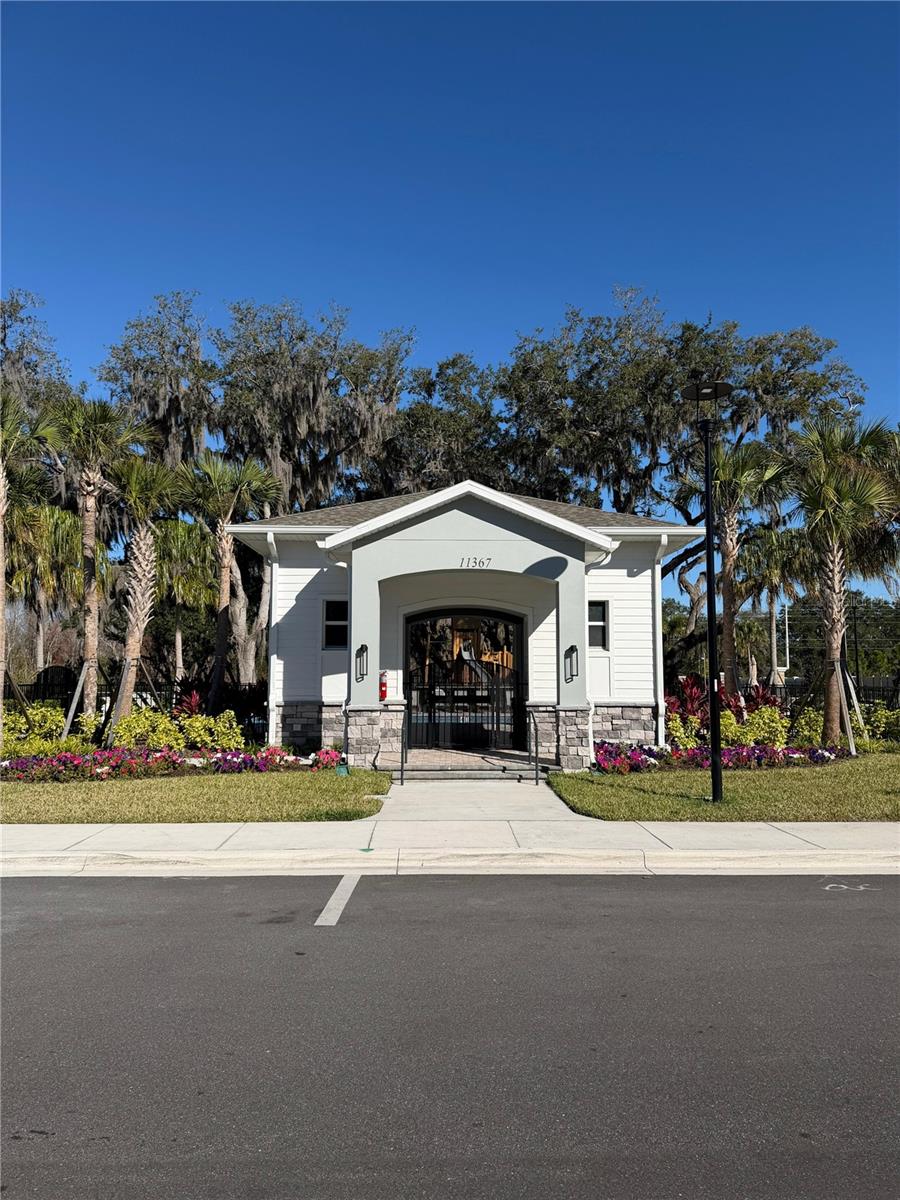 Image 17 of 22 For 11507 Harborview Street