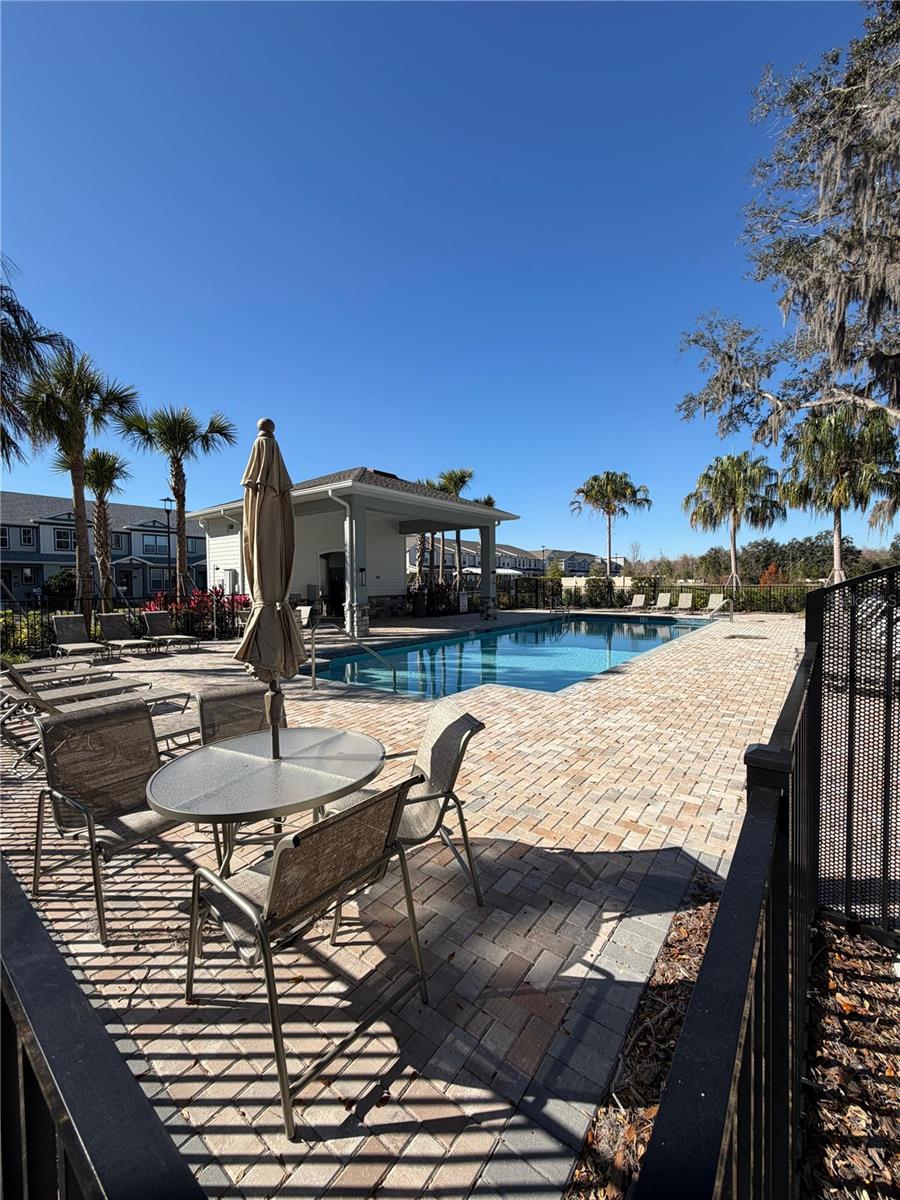 Image 18 of 22 For 11507 Harborview Street