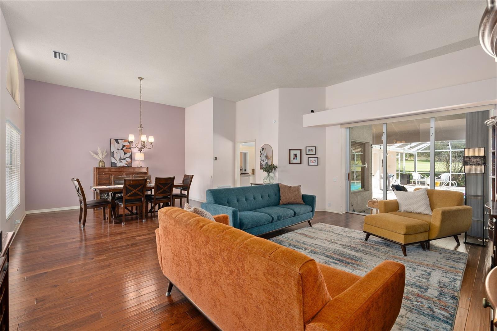 Image 10 of 47 For 1203 Tall Pine Drive