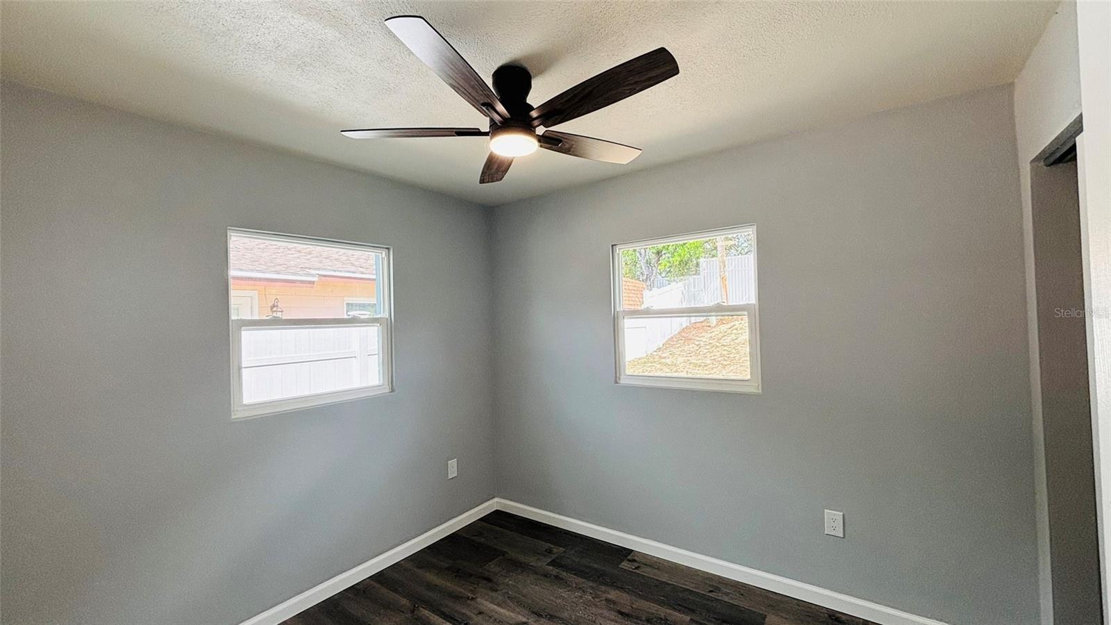 Image 15 of 21 For 3970 Baker Avenue