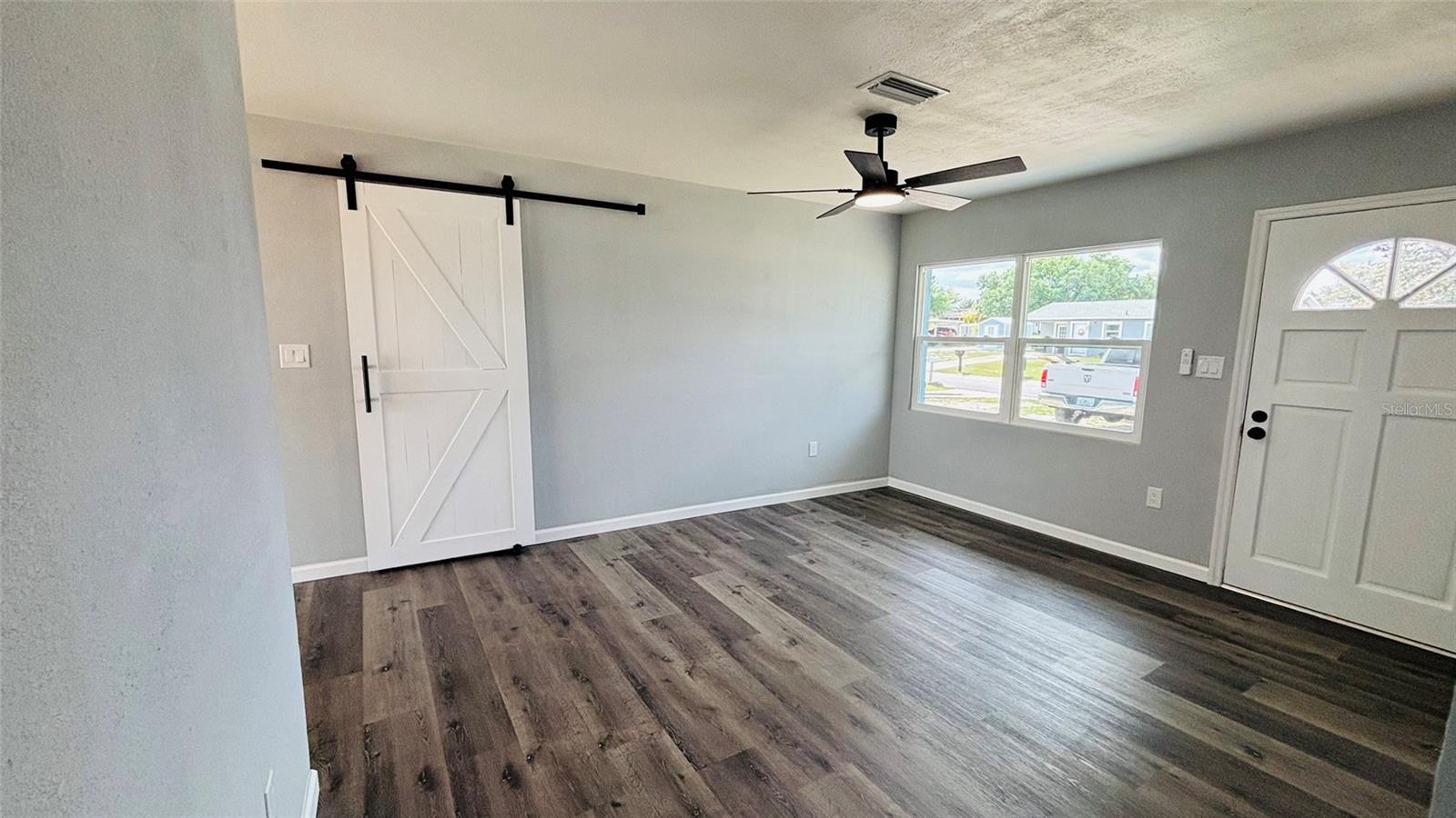 Image 18 of 21 For 3970 Baker Avenue