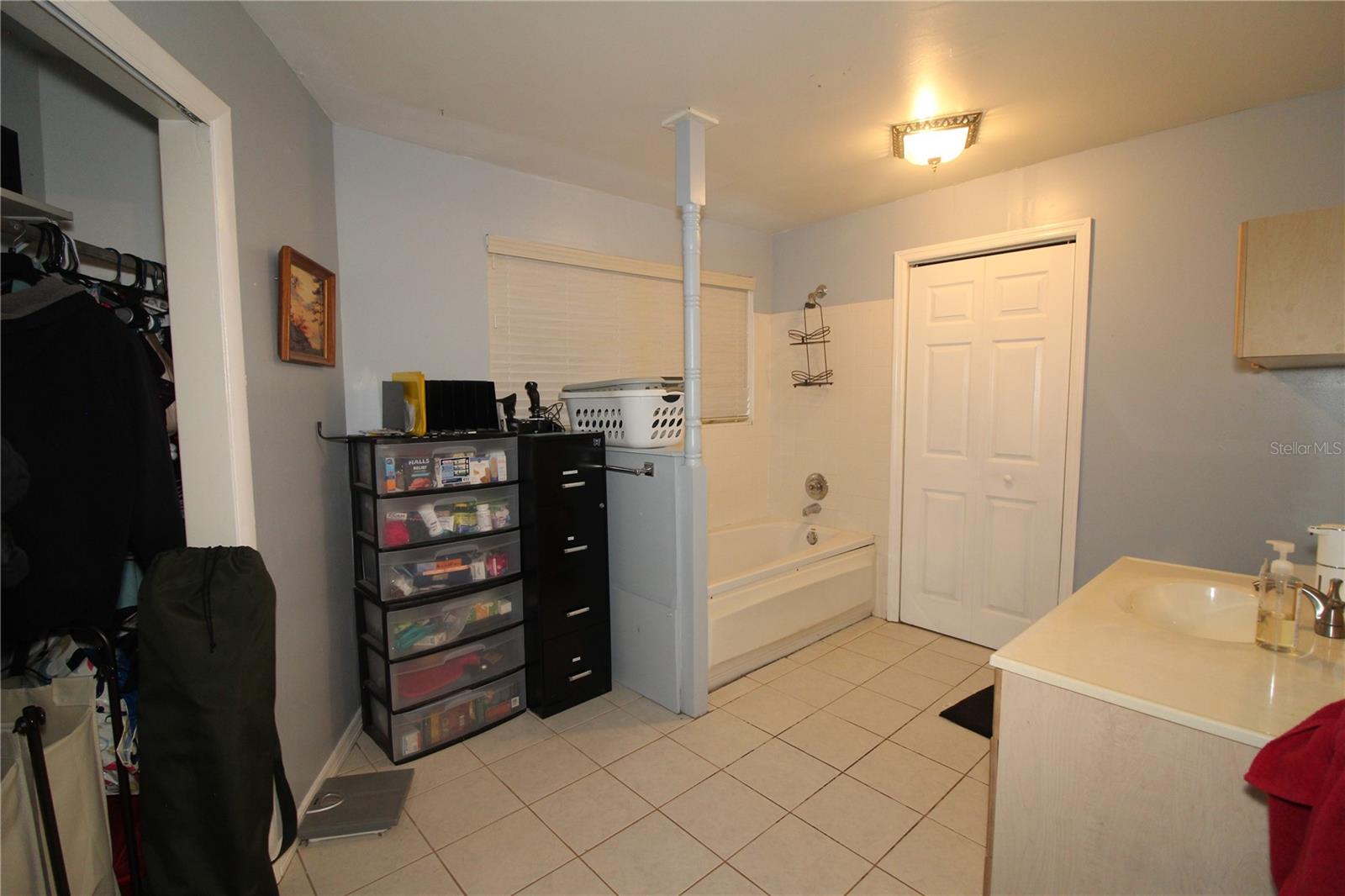 Image 11 of 19 For 2801 Sprague Drive