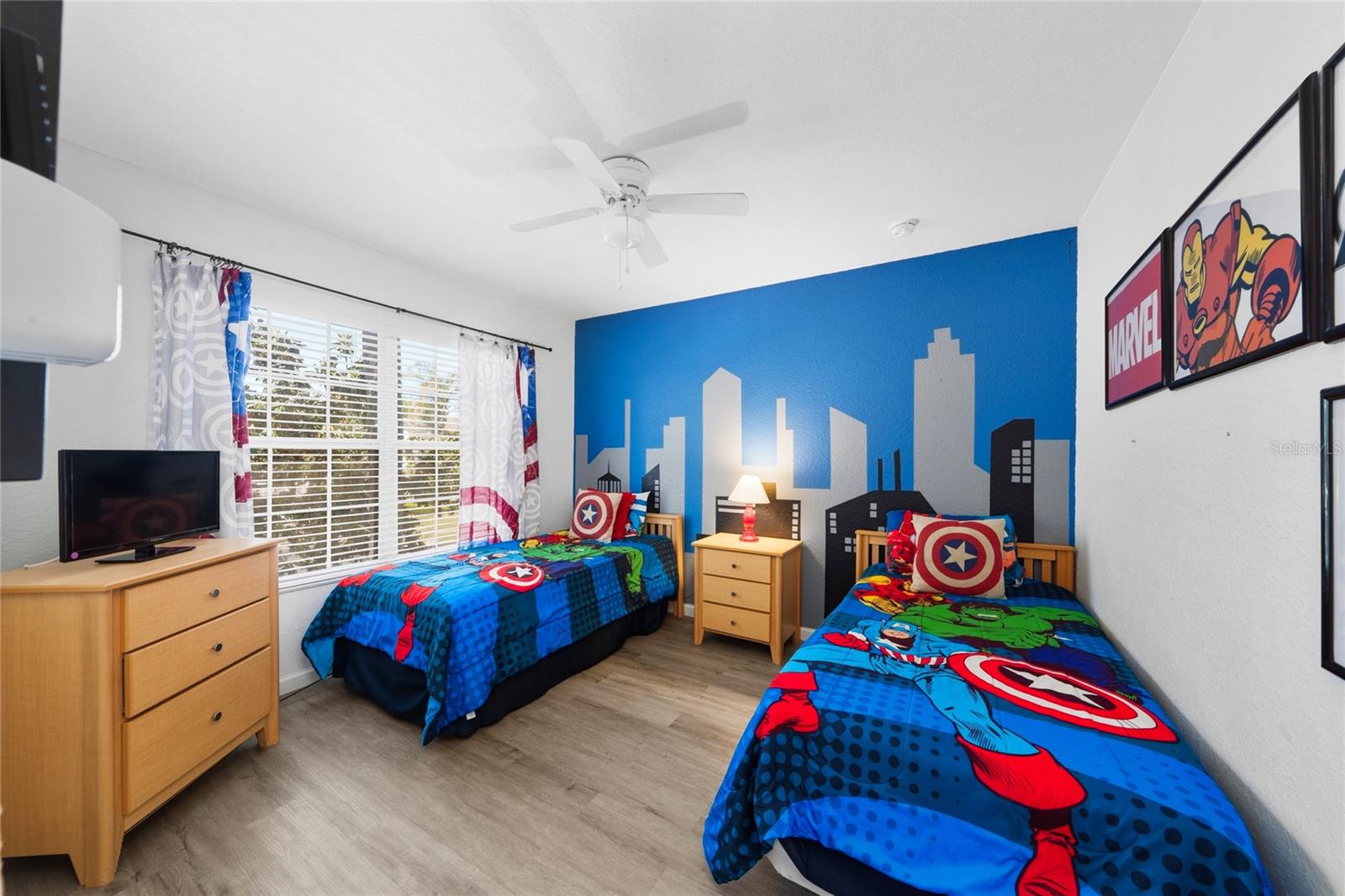 Listing photo id 27 for 7803 Basnett Circle