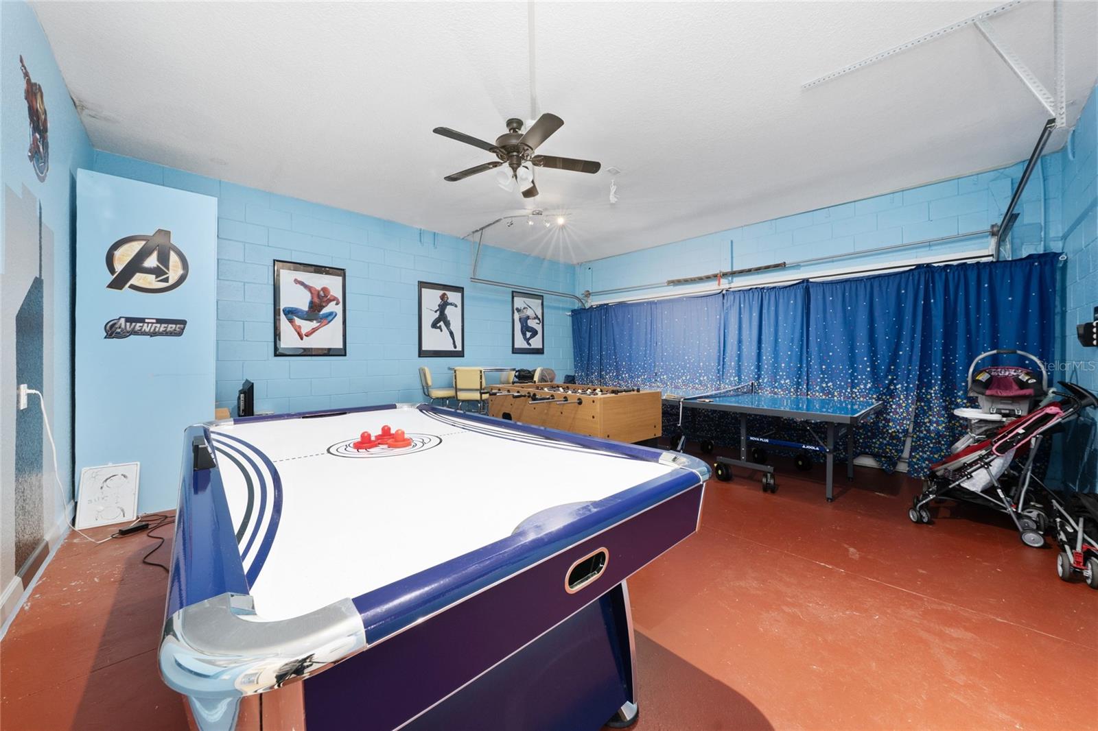 Listing photo id 33 for 7803 Basnett Circle