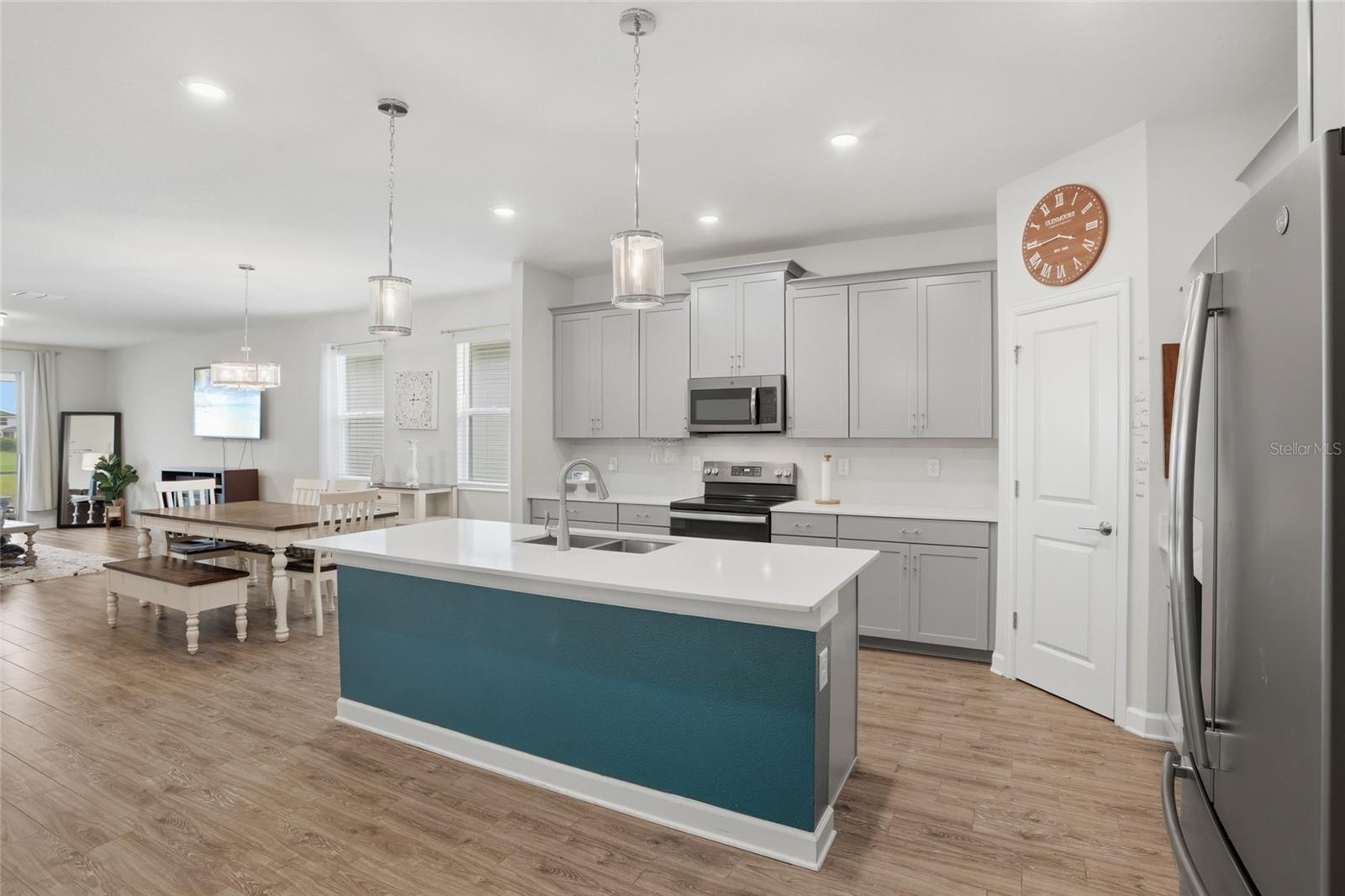 Image 12 of 39 For 2154 Camden Loop