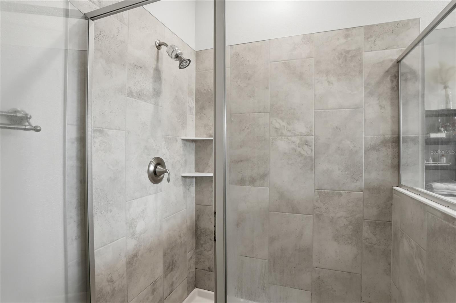 Image 22 of 39 For 2154 Camden Loop