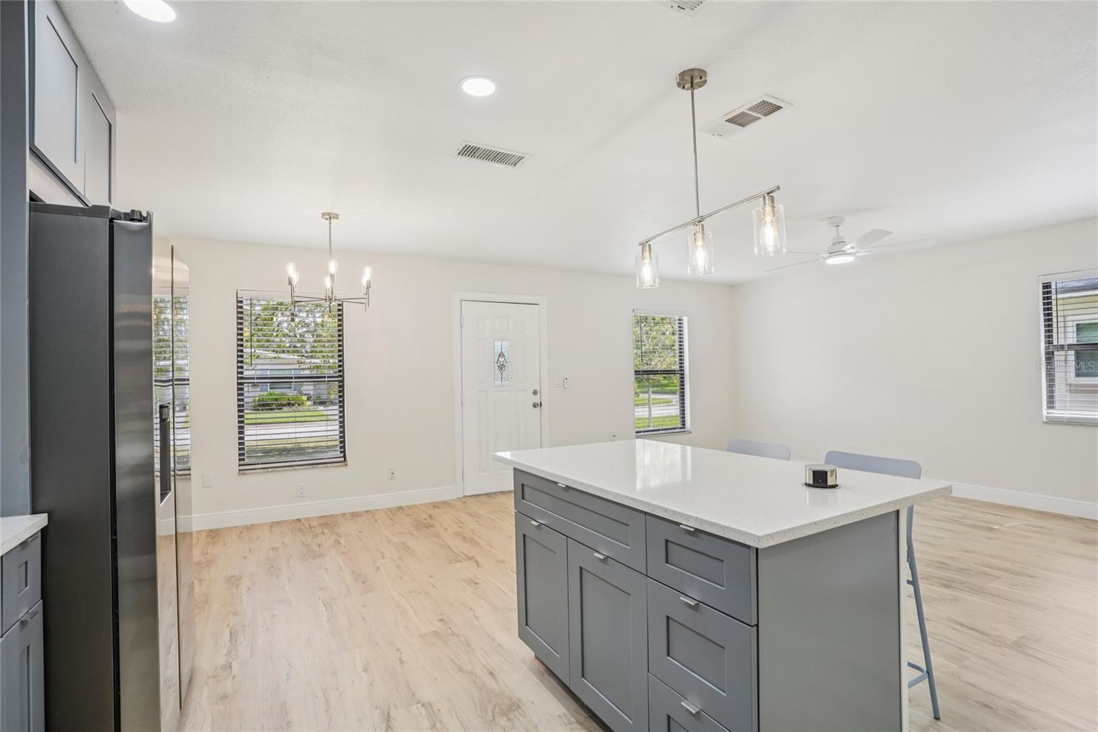 Image 13 of 32 For 1404 Davidson Street