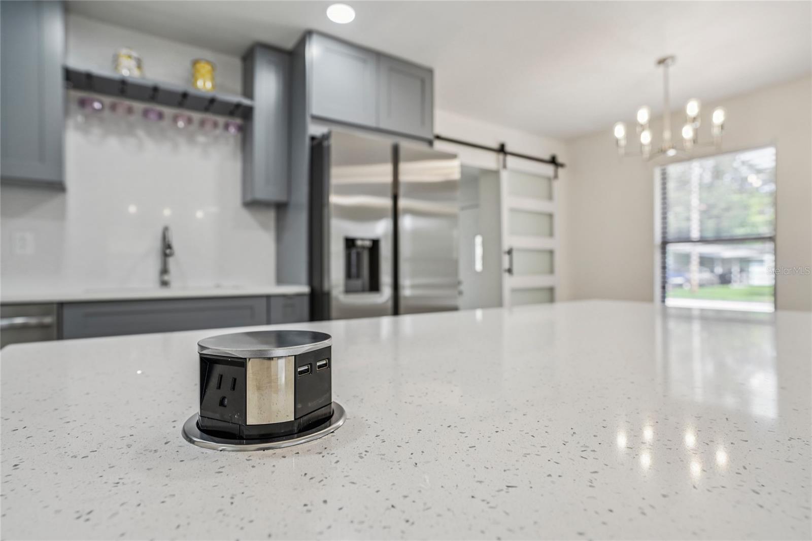 Image 14 of 32 For 1404 Davidson Street