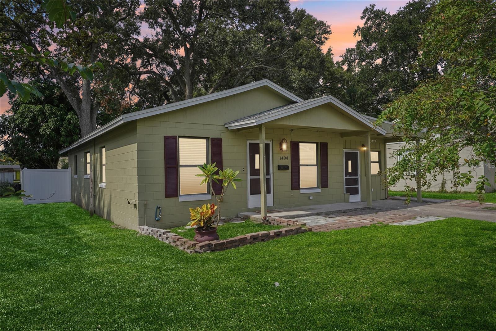 Image 32 of 32 For 1404 Davidson Street