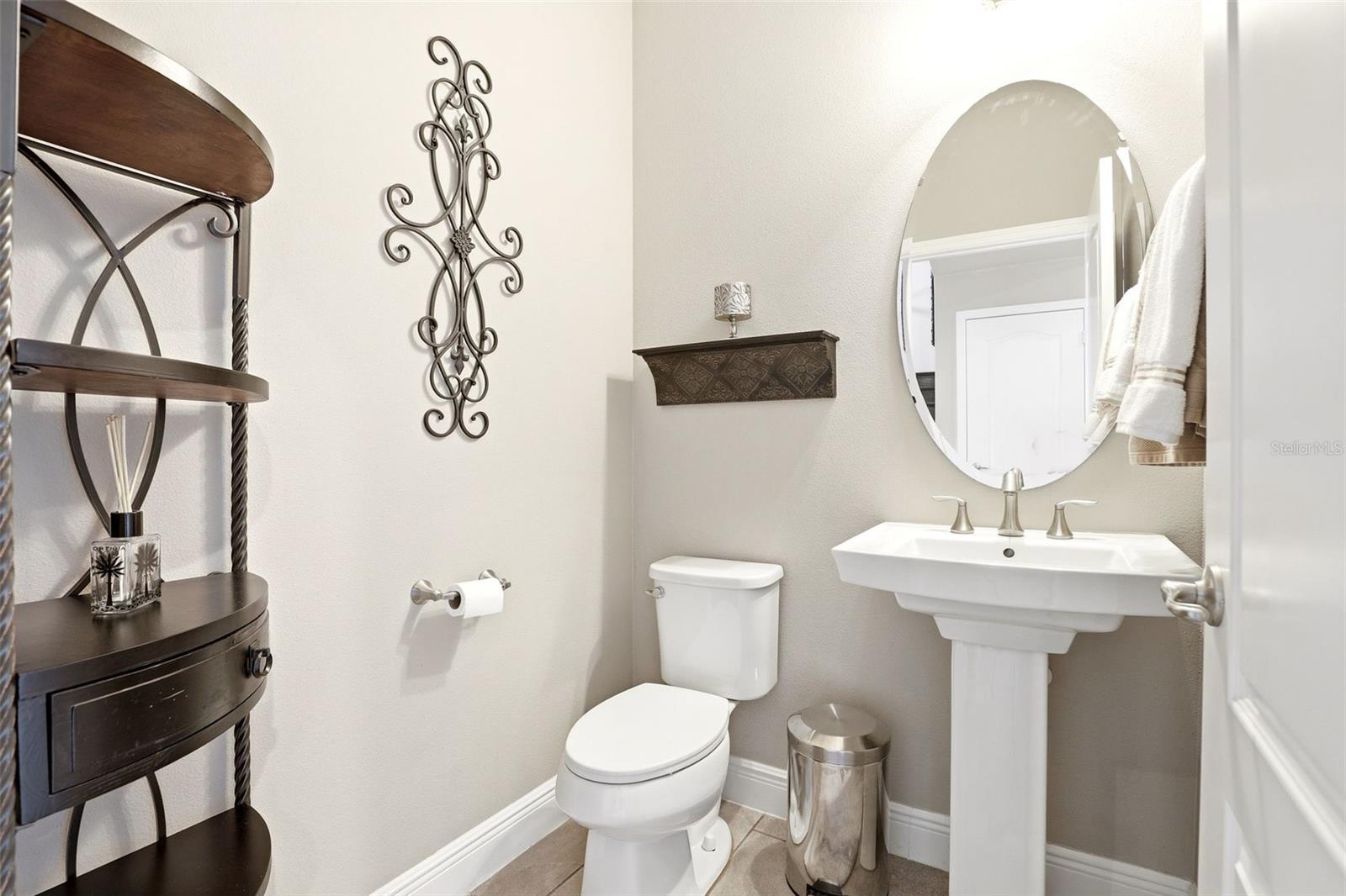 Image 18 of 78 For 3955 Equine Cove