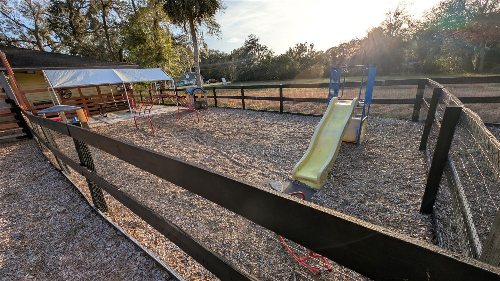 Image 19 of 25 For 25541 Sorrento Avenue