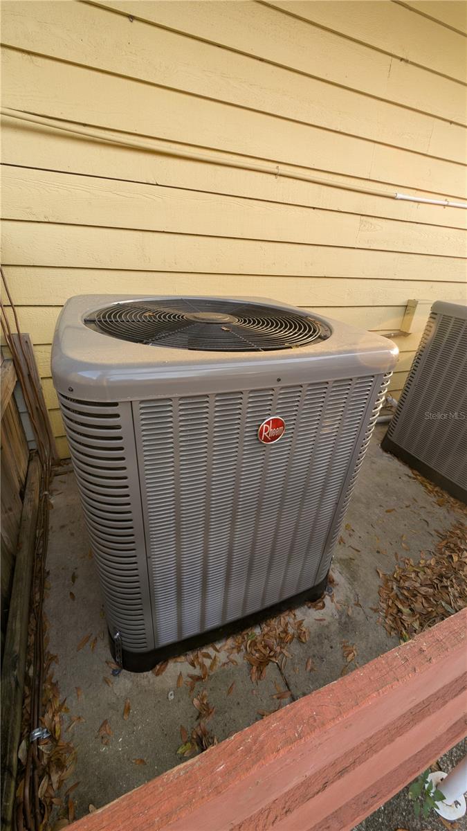 Image 20 of 25 For 25541 Sorrento Avenue