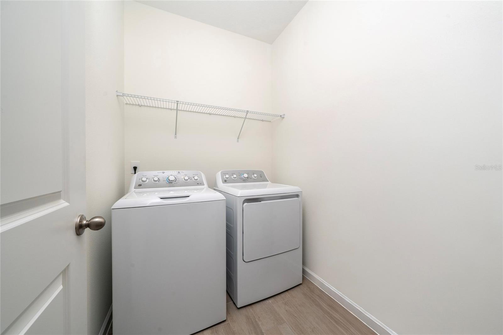 Image 23 of 34 For 1491 August Gray Drive