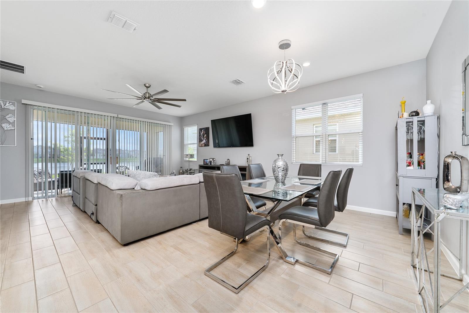 Image 7 of 34 For 1491 August Gray Drive